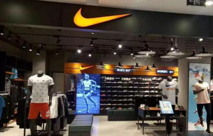  名牌打扮入口清关入口关税是几多？？？？？？？怎样清关？？？？？？？